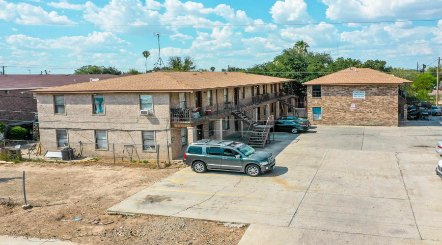 3802 Convent Ave, Laredo, Texas 78041, ,Multi-family,For Sale,3802 Convent Ave,20253979