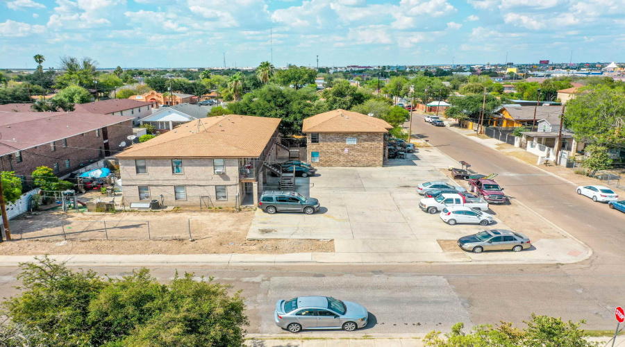 3802 Convent Ave, Laredo, Texas 78041, ,Multi-family,For Sale,3802 Convent Ave,20253979