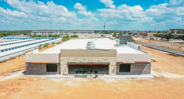 1016 Calton Rd, LAREDO, Texas 78041, 1 Room Rooms,1 BathroomBathrooms,Commercial retail/office,For Rent,1016 Calton Rd,20253905