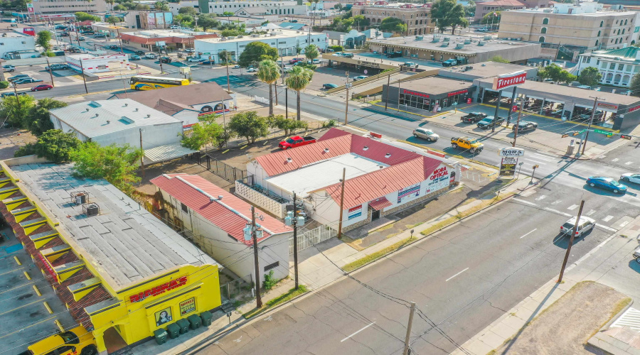 1019 San Bernardo Ave, Laredo, Texas 78040, 1 Room Rooms,4 BathroomsBathrooms,Commercial retail/office,For Sale,1019 San Bernardo Ave,20253938