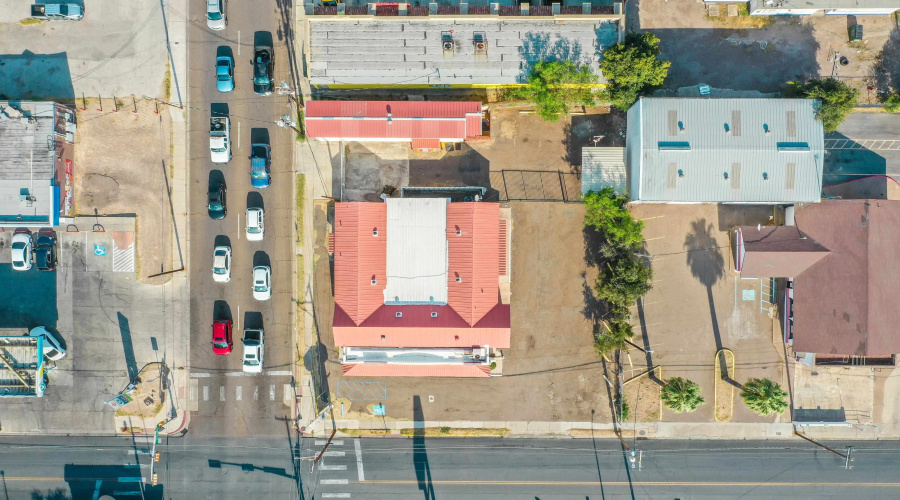 1019 San Bernardo Ave, Laredo, Texas 78040, 1 Room Rooms,4 BathroomsBathrooms,Commercial retail/office,For Sale,1019 San Bernardo Ave,20253938