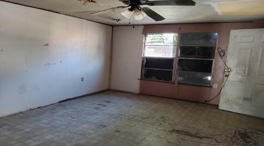 1720 S Meadow Ave, Laredo, Texas 78046, ,Multi-family,For Sale,1720 S Meadow Ave,20254130