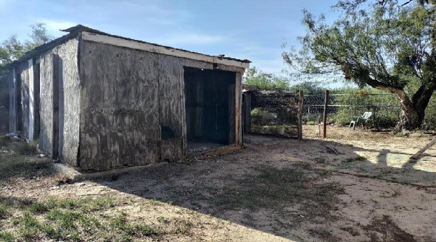 1720 S Meadow Ave, Laredo, Texas 78046, ,Multi-family,For Sale,1720 S Meadow Ave,20254130