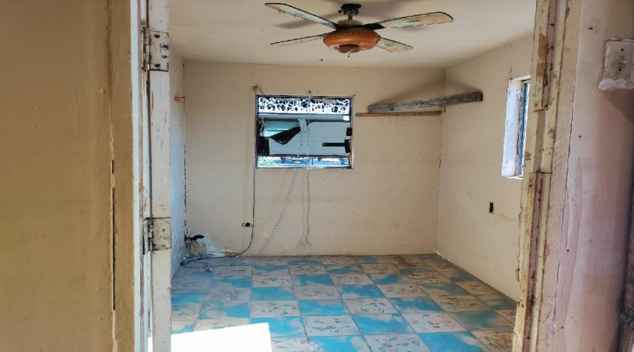1720 S Meadow Ave, Laredo, Texas 78046, ,Multi-family,For Sale,1720 S Meadow Ave,20254130