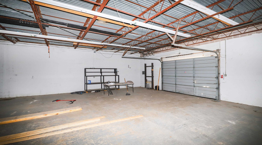 12153 Valliant St., San Antonio, Texas 78216, 1 Bedroom Bedrooms, ,4 BathroomsBathrooms,Commercial/industrial,For Rent,12153 Valliant St.,20254513