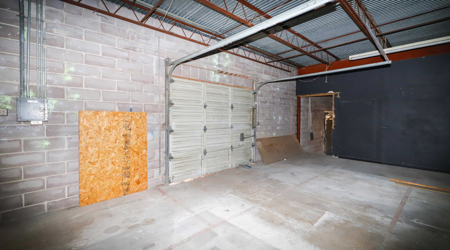 12153 Valliant St., San Antonio, Texas 78216, 1 Bedroom Bedrooms, ,4 BathroomsBathrooms,Commercial/industrial,For Rent,12153 Valliant St.,20254513