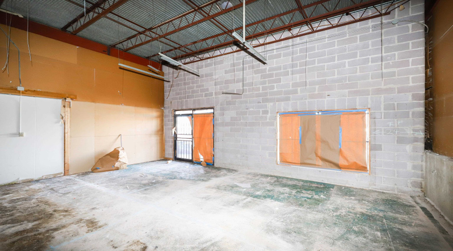 12153 Valliant St., San Antonio, Texas 78216, 1 Bedroom Bedrooms, ,4 BathroomsBathrooms,Commercial/industrial,For Rent,12153 Valliant St.,20254513