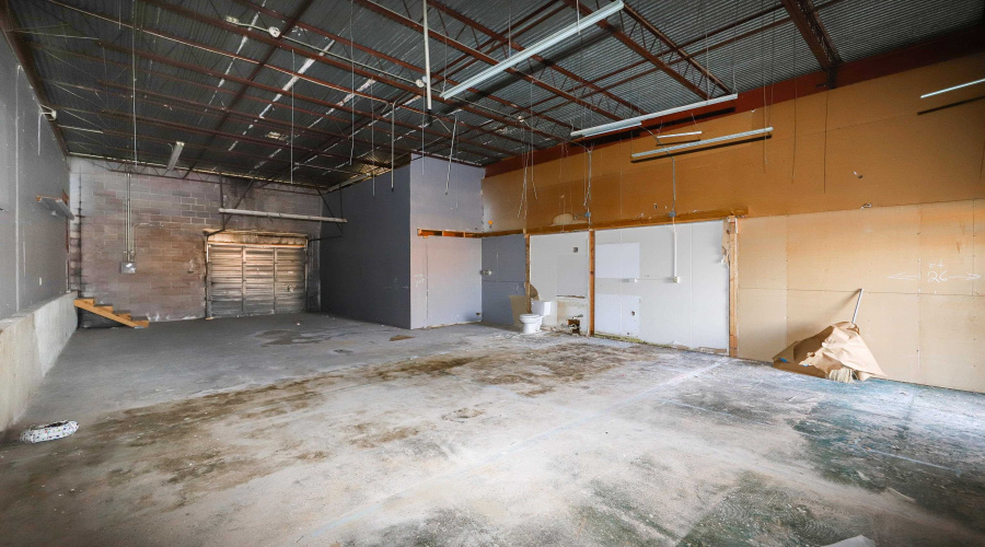 12153 Valliant St., San Antonio, Texas 78216, 1 Bedroom Bedrooms, ,4 BathroomsBathrooms,Commercial/industrial,For Rent,12153 Valliant St.,20254513