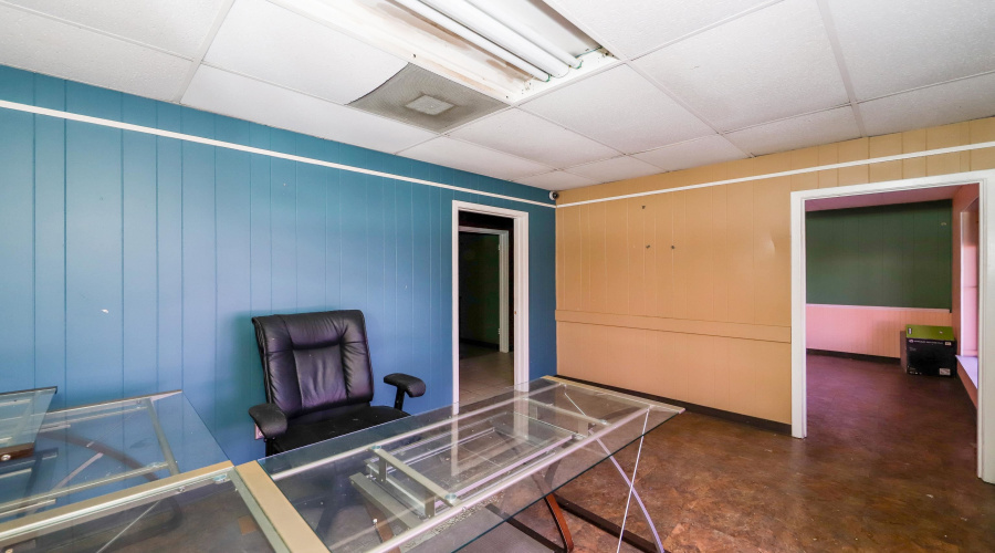12153 Valliant St., San Antonio, Texas 78216, 1 Bedroom Bedrooms, ,4 BathroomsBathrooms,Commercial/industrial,For Rent,12153 Valliant St.,20254513