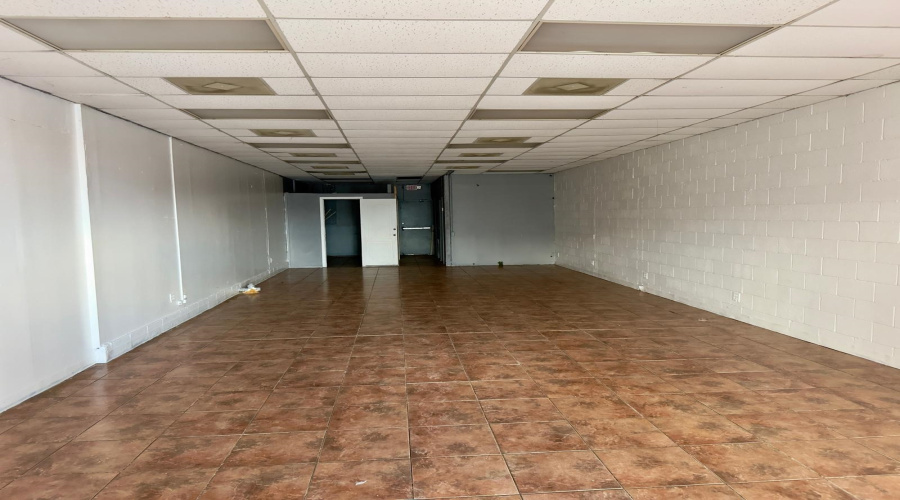 666 Prada-Machin Dr, Laredo, Texas 78046, 1 Room Rooms,1 BathroomBathrooms,Commercial retail/office,For Rent,666 Prada-Machin Dr,20254129