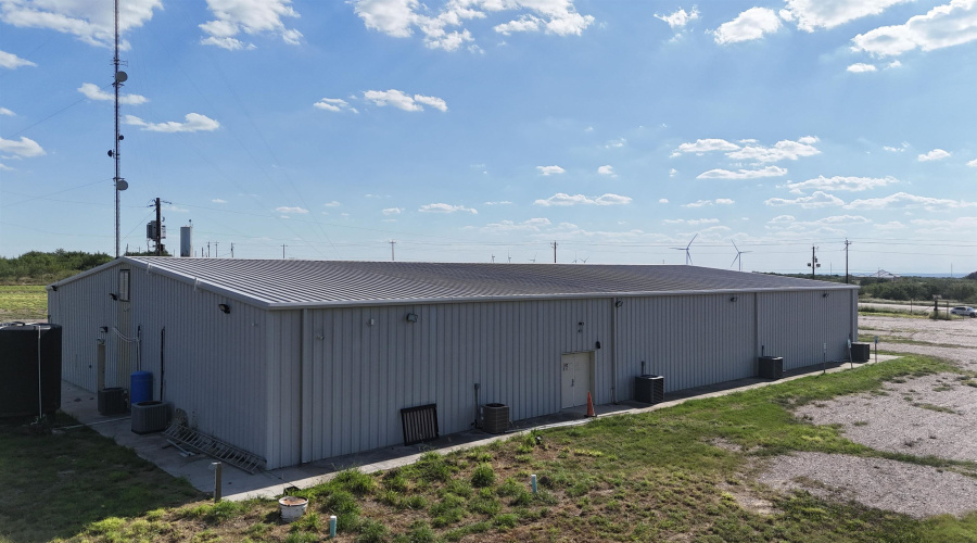 5029 S U.S. Hwy 83, FALCON, Texas 78564, 1 Bedroom Bedrooms, 51 Rooms Rooms,4 BathroomsBathrooms,Commercial/industrial,For Sale,5029 S U.S. Hwy 83,20254526