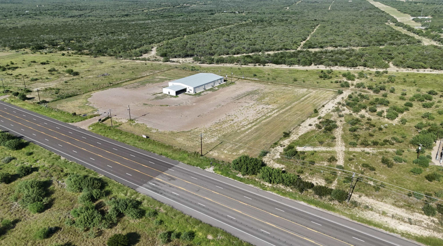 5029 S U.S. Hwy 83, FALCON, Texas 78564, 1 Bedroom Bedrooms, 51 Rooms Rooms,4 BathroomsBathrooms,Commercial/industrial,For Sale,5029 S U.S. Hwy 83,20254526