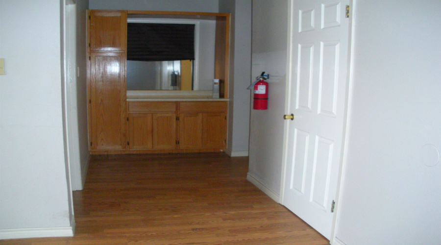 1505 Calle Del Norte, Laredo, Texas 78041, 1 Room Rooms,1 BathroomBathrooms,Commercial retail/office,For Rent,1505 Calle Del Norte,20254177