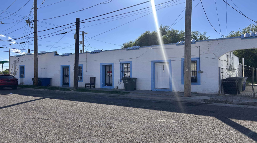 120 Guadalupe St, LAREDO, Texas 78040, ,Multi-family,For Sale,120 Guadalupe St,20254408