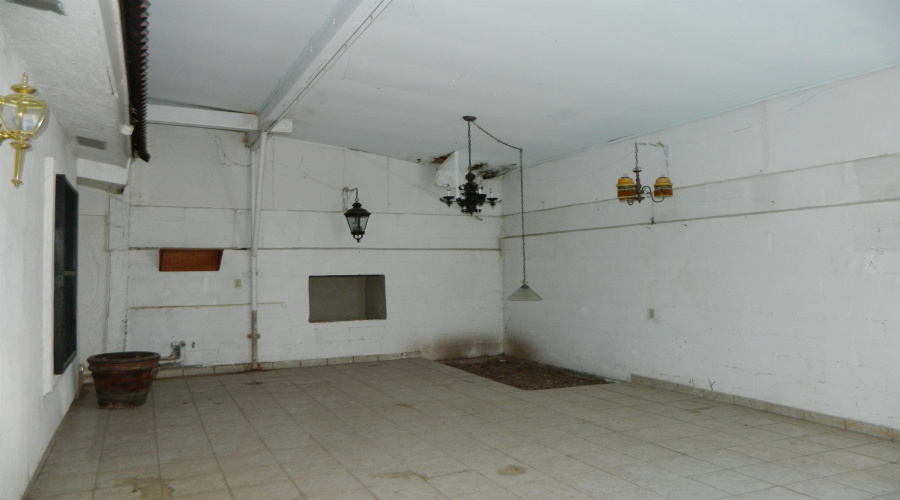 1619 Convent Ave, Laredo, Texas 78040, ,Multi-family,For Sale,1619 Convent Ave,20254522