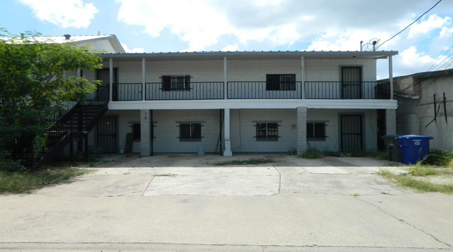 1619 Convent Ave, Laredo, Texas 78040, ,Multi-family,For Sale,1619 Convent Ave,20254522