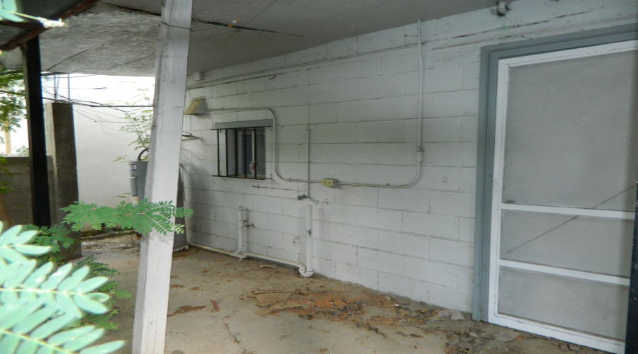 1619 Convent Ave, Laredo, Texas 78040, ,Multi-family,For Sale,1619 Convent Ave,20254522