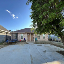 429 Falcon Shores, Zapata, Texas 78076, ,Multi-family,For Sale,429 Falcon Shores,20254551