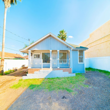 2815 Zacatecas St, Laredo, Texas 78046, ,3 BathroomsBathrooms,Commercial retail/office,For Sale,2815 Zacatecas St,20254333