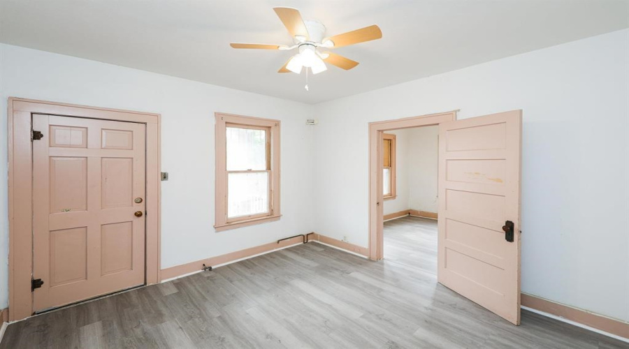1517 Garcia St, LAREDO, Texas 78040, ,Multi-family,For Sale,1517 Garcia St,20254552