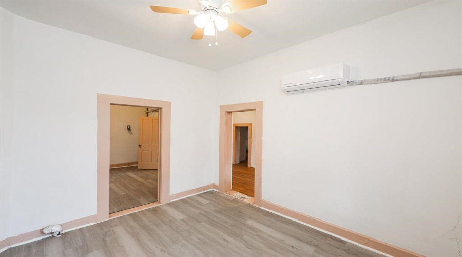 1517 Garcia St, LAREDO, Texas 78040, ,Multi-family,For Sale,1517 Garcia St,20254552