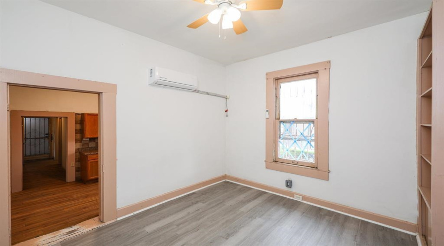 1517 Garcia St, LAREDO, Texas 78040, ,Multi-family,For Sale,1517 Garcia St,20254552