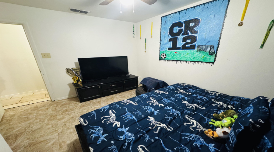 4701 Valero Ct, Laredo, Texas 78046, ,Multi-family,For Sale,4701 Valero Ct,20254569