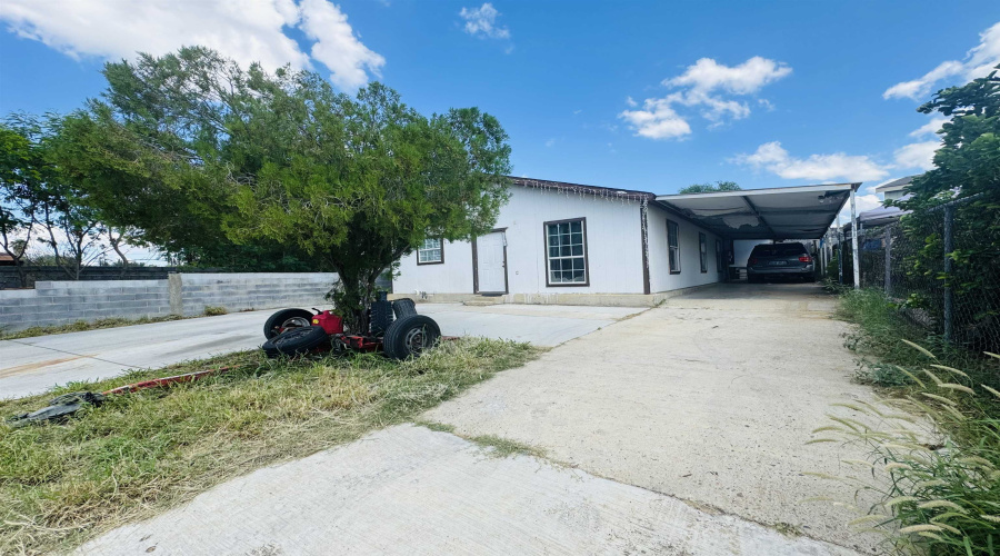 4701 Valero Ct, Laredo, Texas 78046, ,Multi-family,For Sale,4701 Valero Ct,20254569