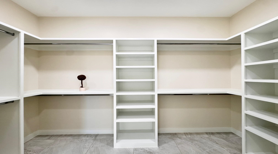 6709 El Freno, LAREDO, Texas 78046, 3 Bedrooms Bedrooms, 5 Rooms Rooms,2 BathroomsBathrooms,Residential,For Sale,6709 El Freno,20254324