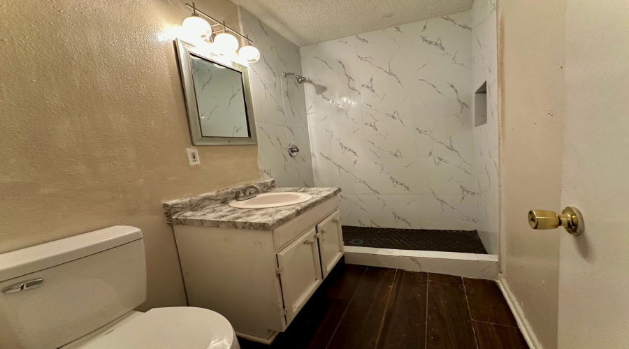 1300 Hillside Rd, Laredo, Texas 78041, 2 Bedrooms Bedrooms, 5 Rooms Rooms,1 BathroomBathrooms,Residential,For Rent,1300 Hillside Rd,20254327 1300 Hillside Rd, Laredo, Texas 78041, 2 Bedrooms Bedrooms, 5 Rooms Rooms,1 BathroomBathrooms,Residential,For Rent,1300 Hillside Rd,20254327