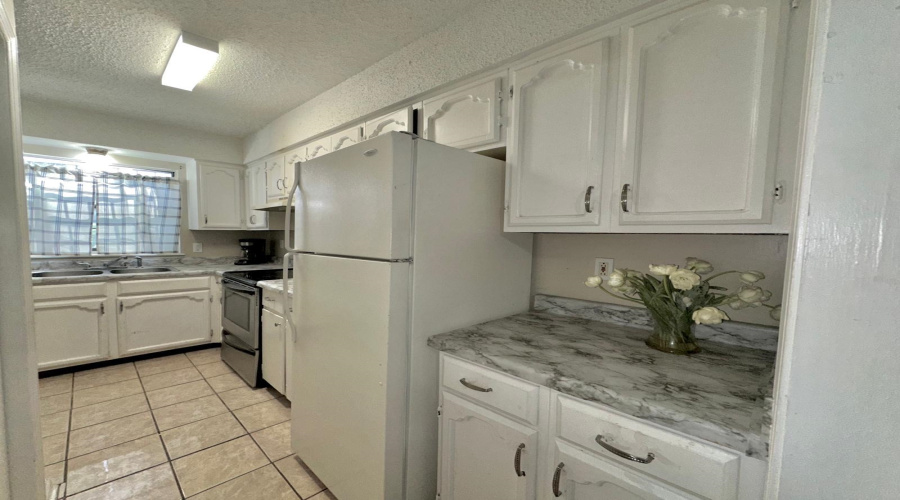 1300 Hillside Rd, Laredo, Texas 78041, 2 Bedrooms Bedrooms, 5 Rooms Rooms,1 BathroomBathrooms,Residential,For Rent,1300 Hillside Rd,20254327 1300 Hillside Rd, Laredo, Texas 78041, 2 Bedrooms Bedrooms, 5 Rooms Rooms,1 BathroomBathrooms,Residential,For Rent,1300 Hillside Rd,20254327