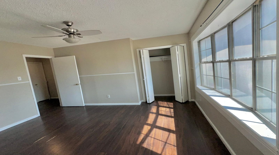 1300 Hillside Rd, Laredo, Texas 78041, 2 Bedrooms Bedrooms, 5 Rooms Rooms,1 BathroomBathrooms,Residential,For Rent,1300 Hillside Rd,20254327 1300 Hillside Rd, Laredo, Texas 78041, 2 Bedrooms Bedrooms, 5 Rooms Rooms,1 BathroomBathrooms,Residential,For Rent,1300 Hillside Rd,20254327