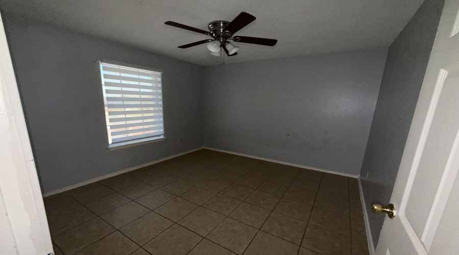311 Soria Dr, Laredo, Texas 78046, 3 Bedrooms Bedrooms, 4 Rooms Rooms,2 BathroomsBathrooms,Residential,For Rent,311 Soria Dr,20254339