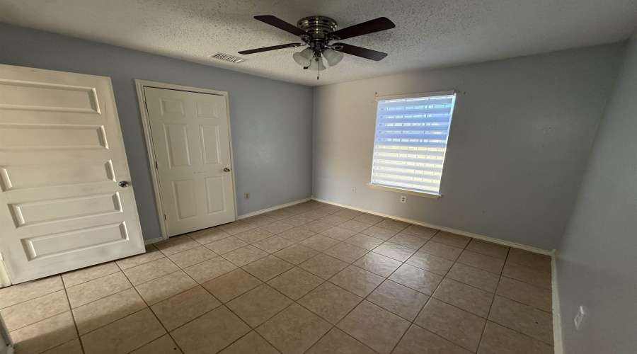 311 Soria Dr, Laredo, Texas 78046, 3 Bedrooms Bedrooms, 4 Rooms Rooms,2 BathroomsBathrooms,Residential,For Rent,311 Soria Dr,20254339