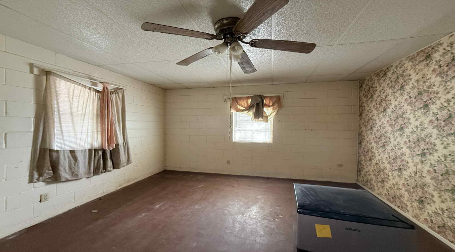 3020 Galveston St, Laredo, Texas 78043, 4 Bedrooms Bedrooms, 8 Rooms Rooms,2 BathroomsBathrooms,Residential,For Sale,3020 Galveston St,20254341