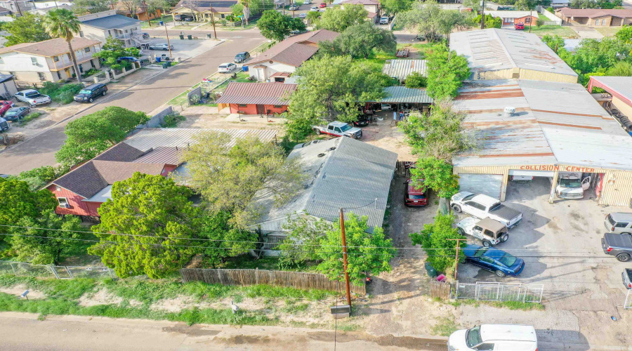 2704 Guadalupe St, Laredo, Texas 78043, ,1 BathroomBathrooms,Commercial retail/office,For Sale,2704 Guadalupe St,20254514