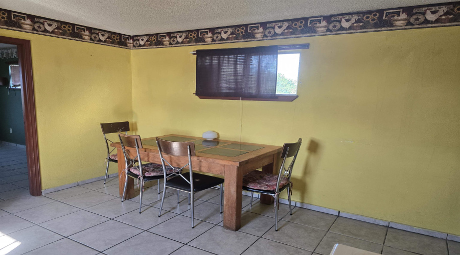 2604 Boulanger St, Laredo, Texas 78046, 4 Bedrooms Bedrooms, 9 Rooms Rooms,3 BathroomsBathrooms,Residential,For Sale,2604 Boulanger St,20254347