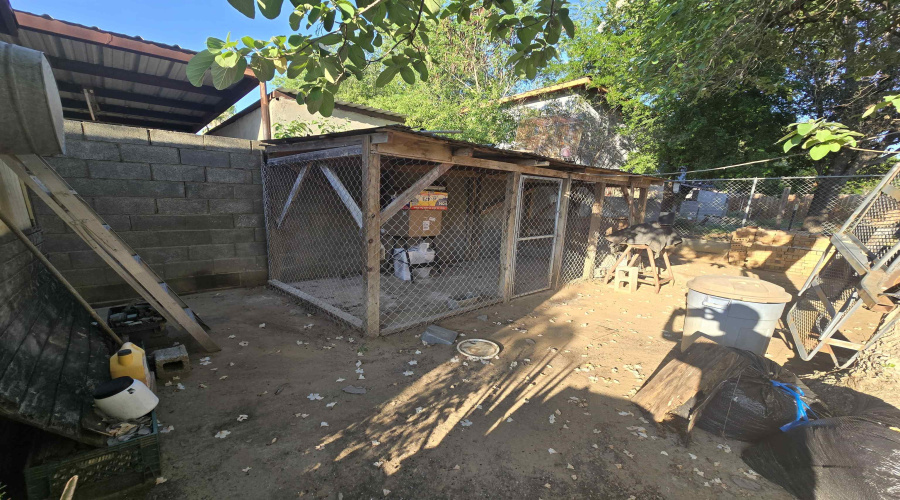 2604 Boulanger St, Laredo, Texas 78046, 4 Bedrooms Bedrooms, 9 Rooms Rooms,3 BathroomsBathrooms,Residential,For Sale,2604 Boulanger St,20254347