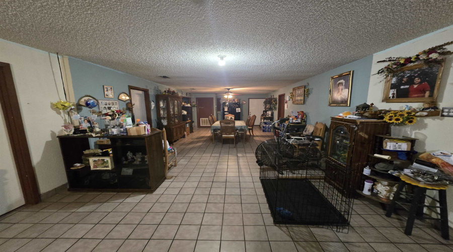 2604 Boulanger St, Laredo, Texas 78046, 4 Bedrooms Bedrooms, 9 Rooms Rooms,3 BathroomsBathrooms,Residential,For Sale,2604 Boulanger St,20254347