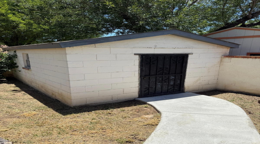 1105 Hill Place Dr, Laredo, Texas 78045, 3 Bedrooms Bedrooms, 6 Rooms Rooms,2 BathroomsBathrooms,Residential,For Rent,1105 Hill Place Dr,20254349