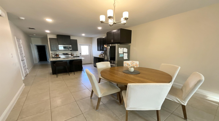 9957 Grotto Dr., Laredo, Texas 78045, 4 Bedrooms Bedrooms, 6 Rooms Rooms,2 BathroomsBathrooms,Residential,For Sale,9957 Grotto Dr.,20254353 9957 Grotto Dr., Laredo, Texas 78045, 4 Bedrooms Bedrooms, 6 Rooms Rooms,2 BathroomsBathrooms,Residential,For Sale,9957 Grotto Dr.,20254353