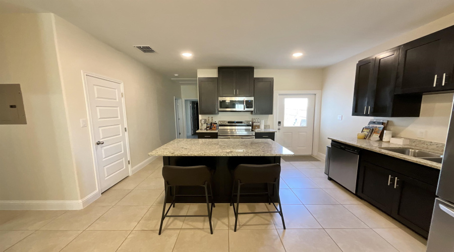 9957 Grotto Dr., Laredo, Texas 78045, 4 Bedrooms Bedrooms, 6 Rooms Rooms,2 BathroomsBathrooms,Residential,For Sale,9957 Grotto Dr.,20254353 9957 Grotto Dr., Laredo, Texas 78045, 4 Bedrooms Bedrooms, 6 Rooms Rooms,2 BathroomsBathrooms,Residential,For Sale,9957 Grotto Dr.,20254353