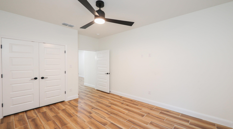 717 Journey Loop, Laredo, Texas 78045, 4 Bedrooms Bedrooms, 6 Rooms Rooms,2 BathroomsBathrooms,Residential,For Sale,717 Journey Loop,20254359