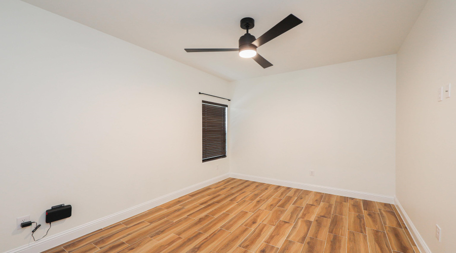 717 Journey Loop, Laredo, Texas 78045, 4 Bedrooms Bedrooms, 6 Rooms Rooms,2 BathroomsBathrooms,Residential,For Sale,717 Journey Loop,20254359