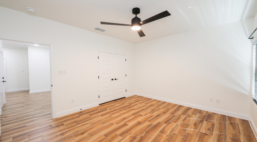 717 Journey Loop, Laredo, Texas 78045, 4 Bedrooms Bedrooms, 6 Rooms Rooms,2 BathroomsBathrooms,Residential,For Sale,717 Journey Loop,20254359