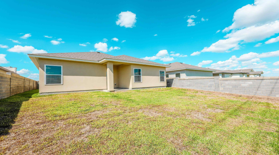 717 Journey Loop, Laredo, Texas 78045, 4 Bedrooms Bedrooms, 6 Rooms Rooms,2 BathroomsBathrooms,Residential,For Sale,717 Journey Loop,20254359
