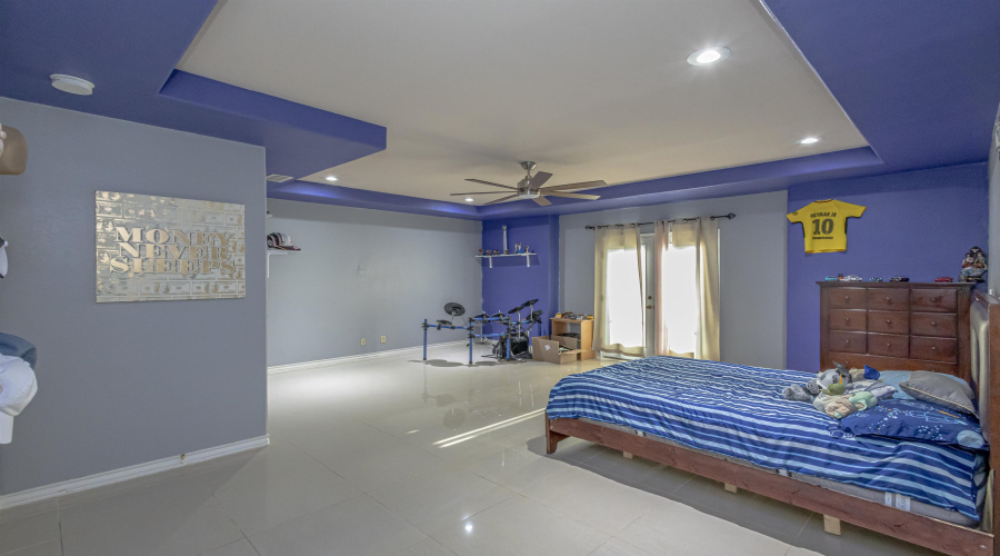 10601 Porfirio Dr, LAREDO, Texas 78045, 4 Bedrooms Bedrooms, 7 Rooms Rooms,3 BathroomsBathrooms,Residential,For Sale,10601 Porfirio Dr,20254361