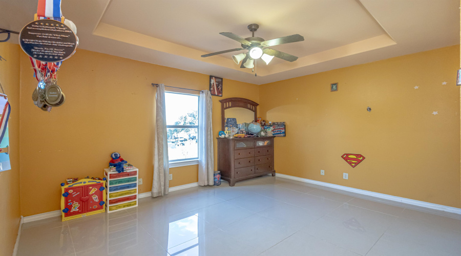 10601 Porfirio Dr, LAREDO, Texas 78045, 4 Bedrooms Bedrooms, 7 Rooms Rooms,3 BathroomsBathrooms,Residential,For Sale,10601 Porfirio Dr,20254361