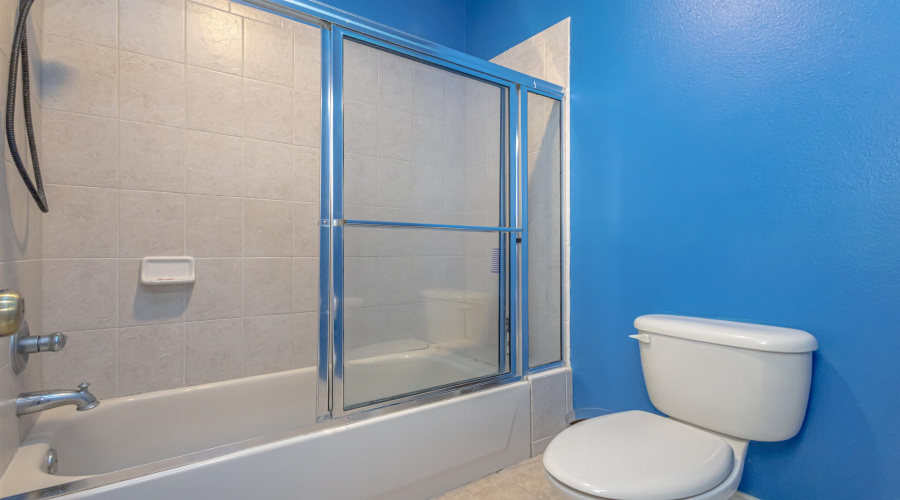 10601 Porfirio Dr, LAREDO, Texas 78045, 4 Bedrooms Bedrooms, 7 Rooms Rooms,3 BathroomsBathrooms,Residential,For Sale,10601 Porfirio Dr,20254361