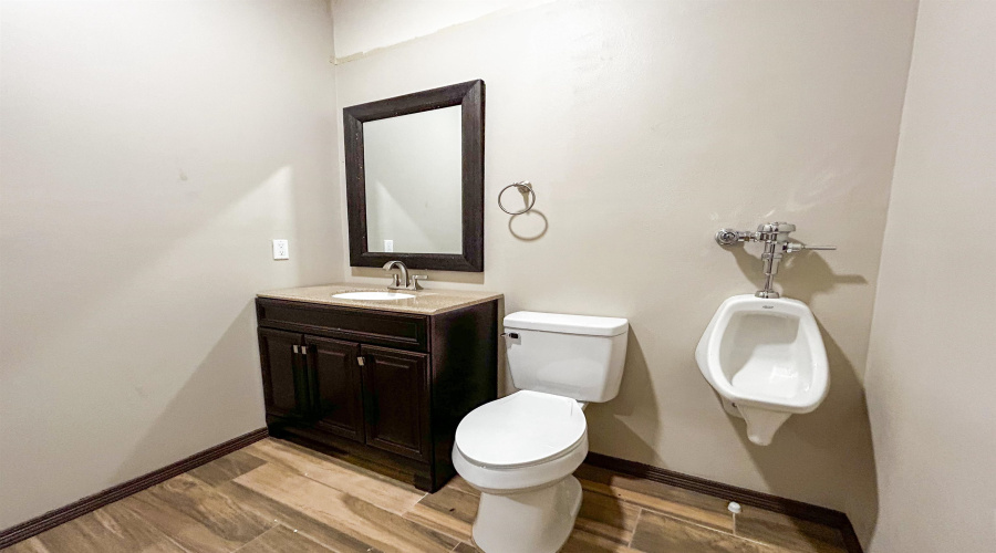 1103 Falcon Ave., Zapata, Texas 78076, 3 Bedrooms Bedrooms, 6 Rooms Rooms,2 BathroomsBathrooms,Residential,For Sale,1103 Falcon Ave.,20254364